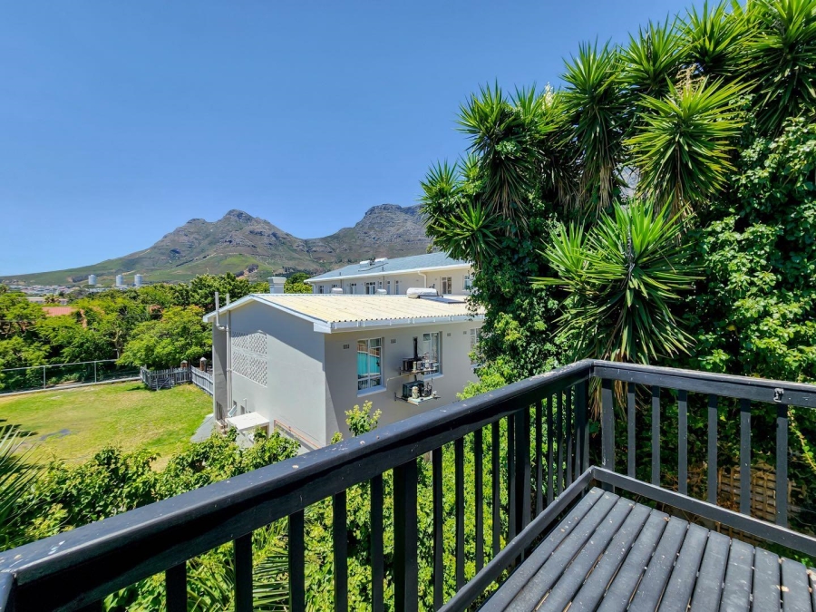 2 Bedroom Property for Sale in Gardens Western Cape